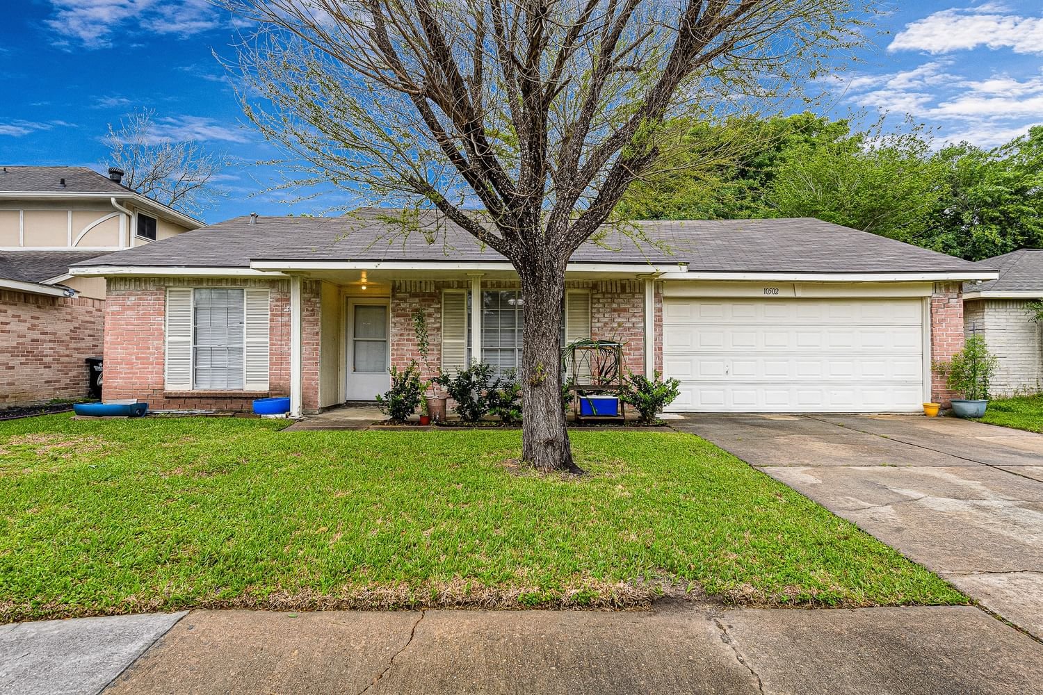 Real estate property located at 10502 Long River, Fort Bend, Townewest, Sugar Land, TX, US