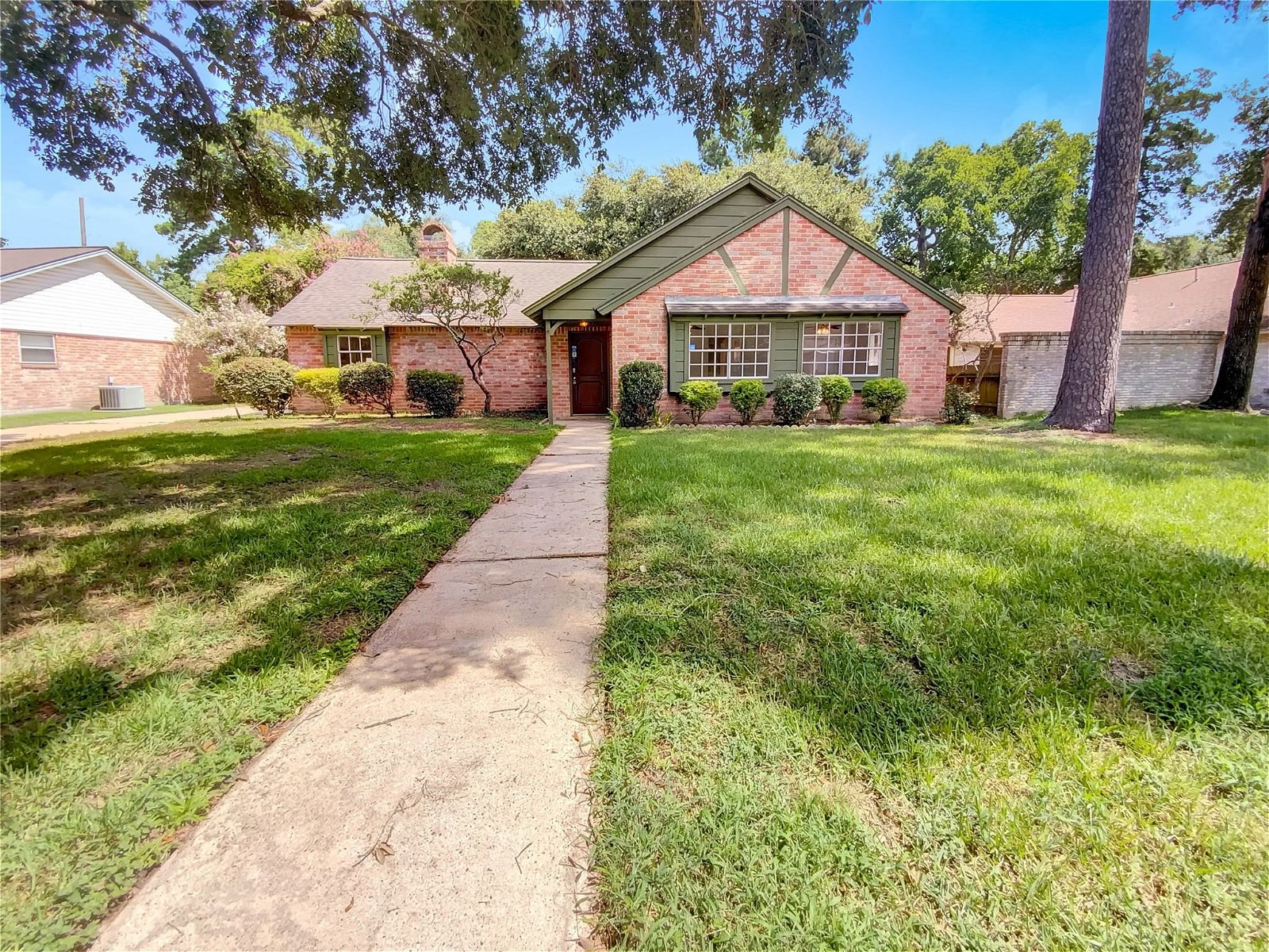 Real estate property located at 8226 Camborne, Harris, Houston, TX, US