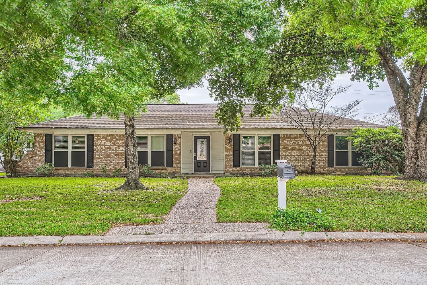 Real estate property located at 208 Williamsport, Galveston, Clear Creek Village, League City, TX, US