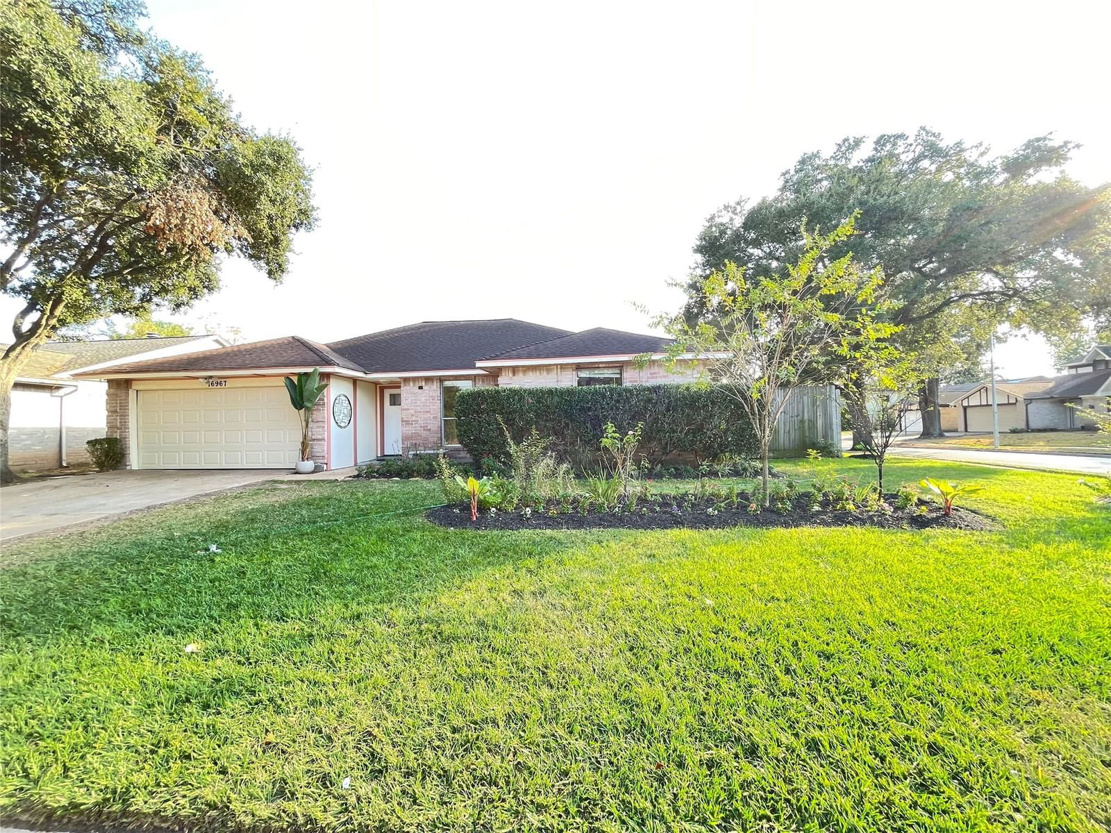 Real estate property located at 16967 Cairnloch, Harris, Glencairn Village, Houston, TX, US