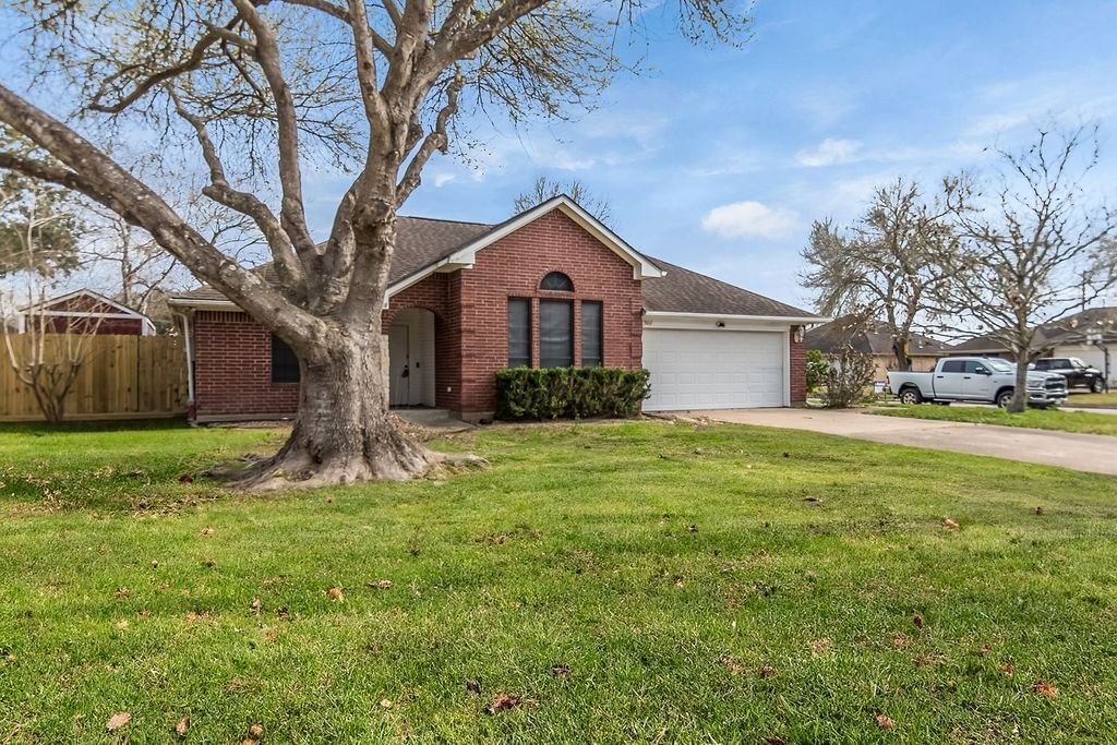 Real estate property located at 5802 Red River, Galveston, Cheyenne, Dickinson, TX, US