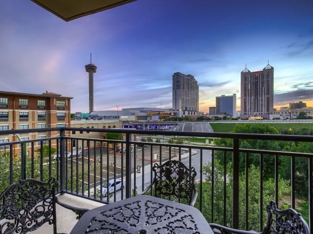 Real estate property located at 215 Center #307, Bexar, Vidorra Condo, San Antonio, TX, US