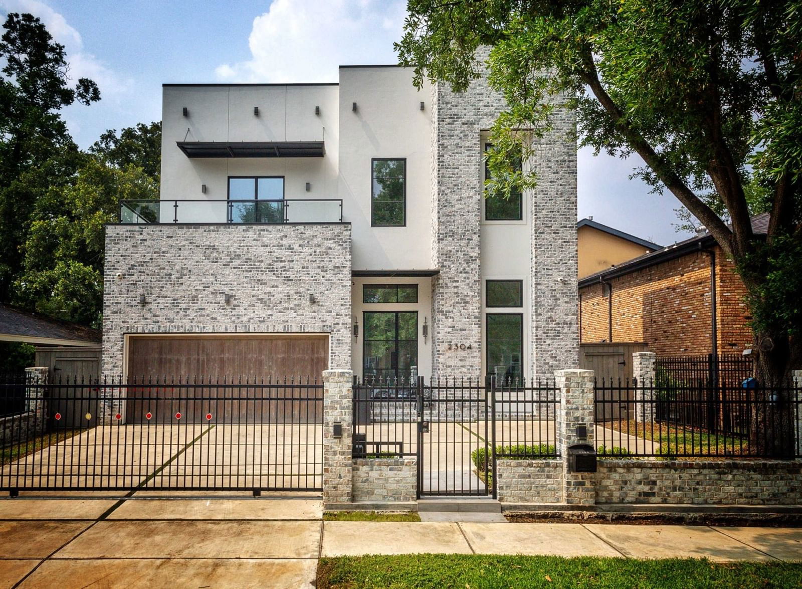 Real estate property located at 2304 Robinhood, Harris, Southampton Place Ext, Houston, TX, US