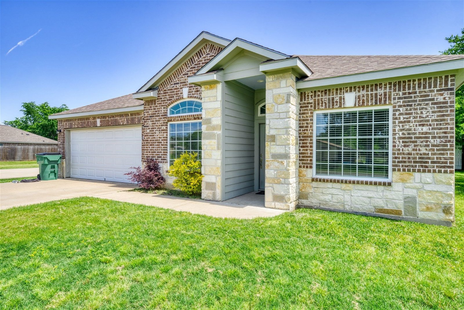 Real estate property located at 1104 Jennifer, Madison, Madisonville, TX, US