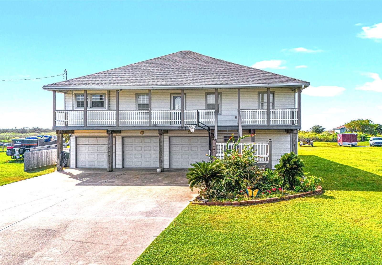 Real estate property located at 1907 103rd, Galveston, Golf Estates, Galveston, TX, US