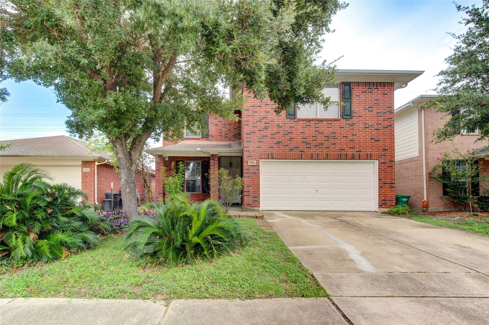 Real estate property located at 13946 Bonnetbriar, Fort Bend, Sugarfield Sec 1, Sugar Land, TX, US