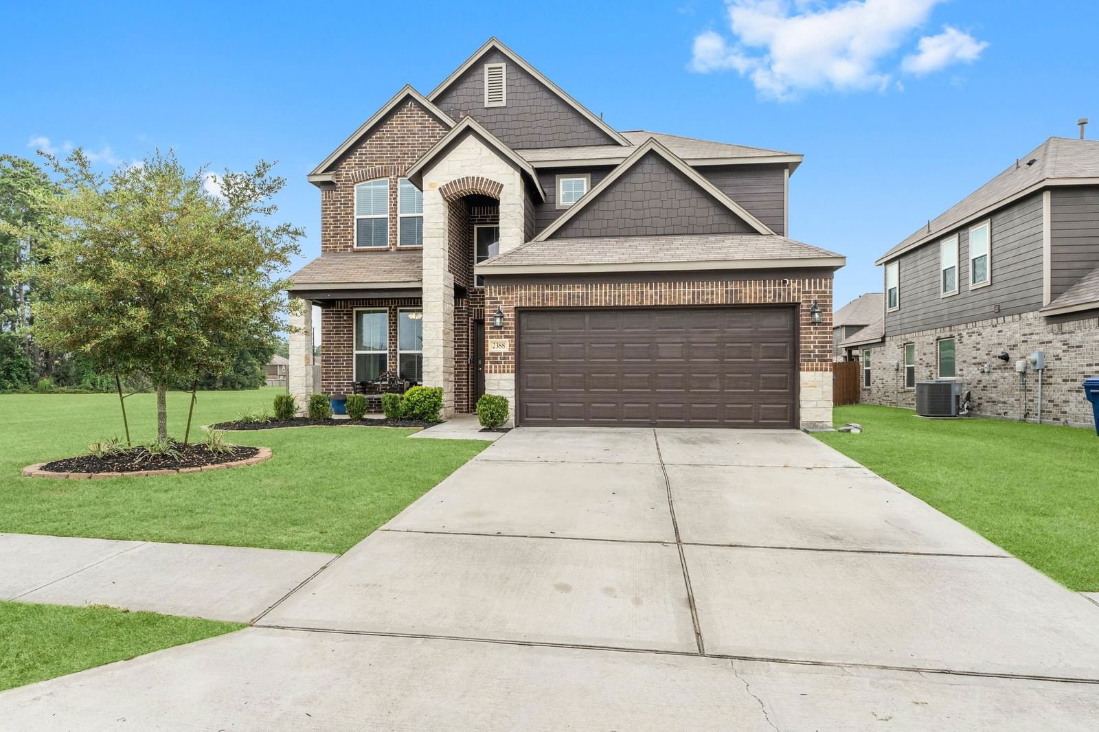 Real estate property located at 2388 Elm Crossing, Montgomery, Forest Village 09, Spring, TX, US