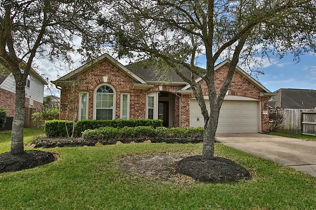 Real estate property located at 2906 Southbay, Brazoria, Shadow Creek Ranch Sf1-Sf2-Sf3, Pearland, TX, US