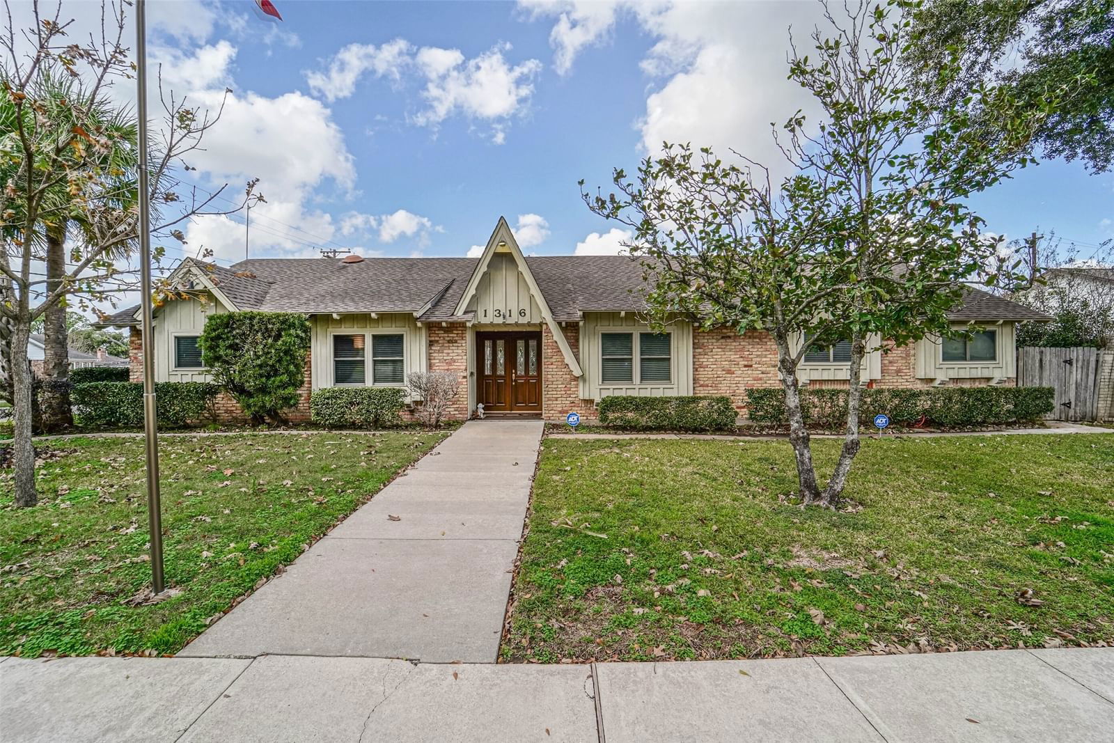 Real estate property located at 1316 Dandridge, Harris, Mount Vernon Sec 01, Pasadena, TX, US