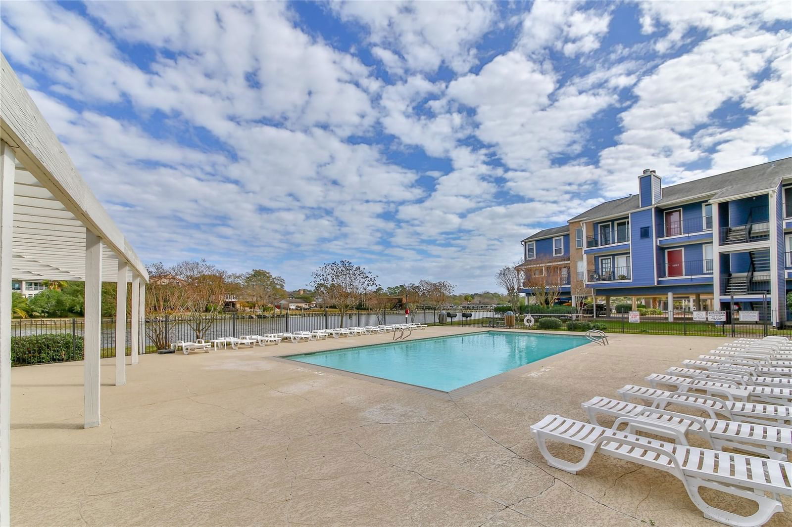 Real estate property located at 18519 Egret Bay #1512, Harris, Egret Bay Condo Ph 03, Webster, TX, US