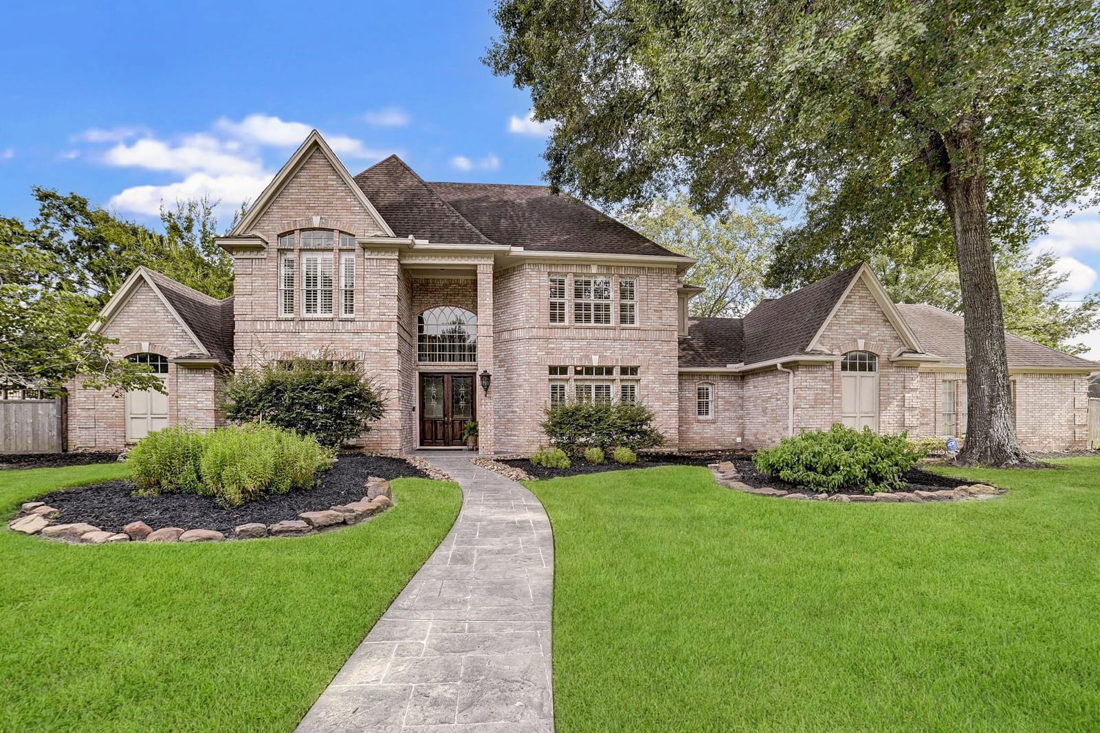 Real estate property located at 5902 Heather Blossom, Harris, Kings Point Village Sec 04, Houston, TX, US
