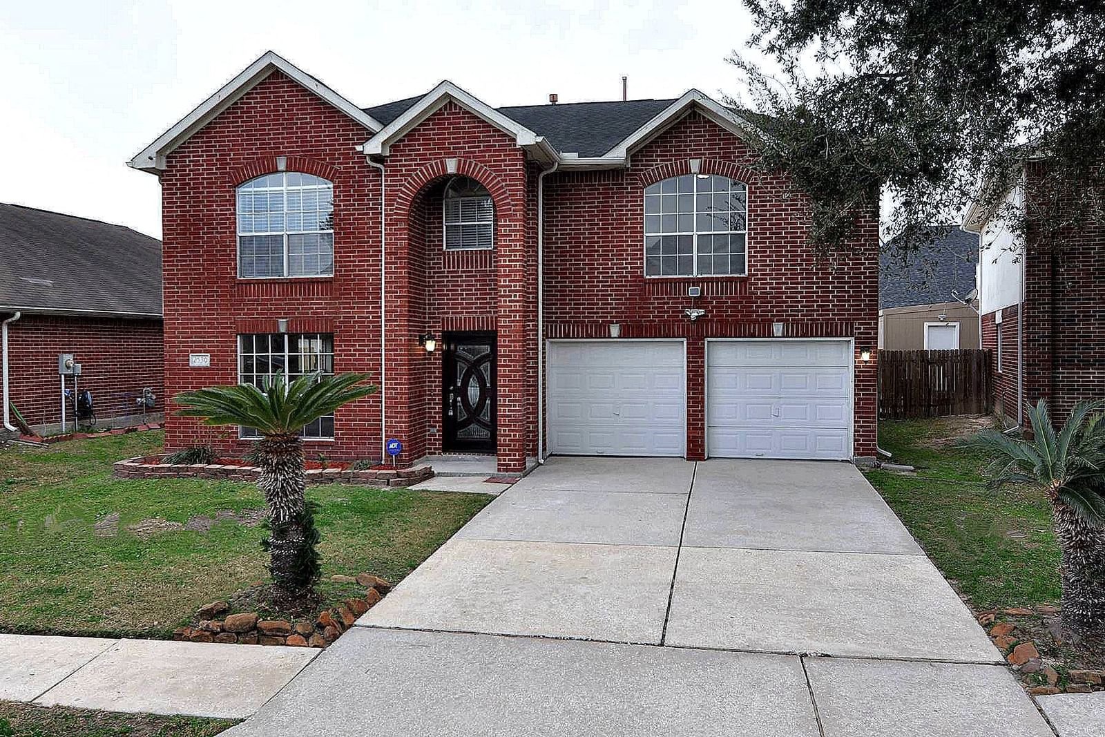 Real estate property located at 2530 Tomsbrook, Harris, Heritage Village, Houston, TX, US