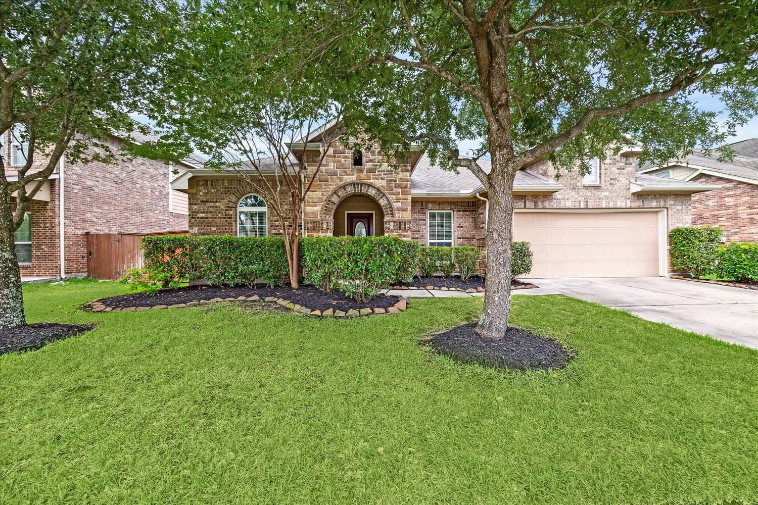 Real estate property located at 14710 Julie Meadows, Harris, Fall Crk, Humble, TX, US