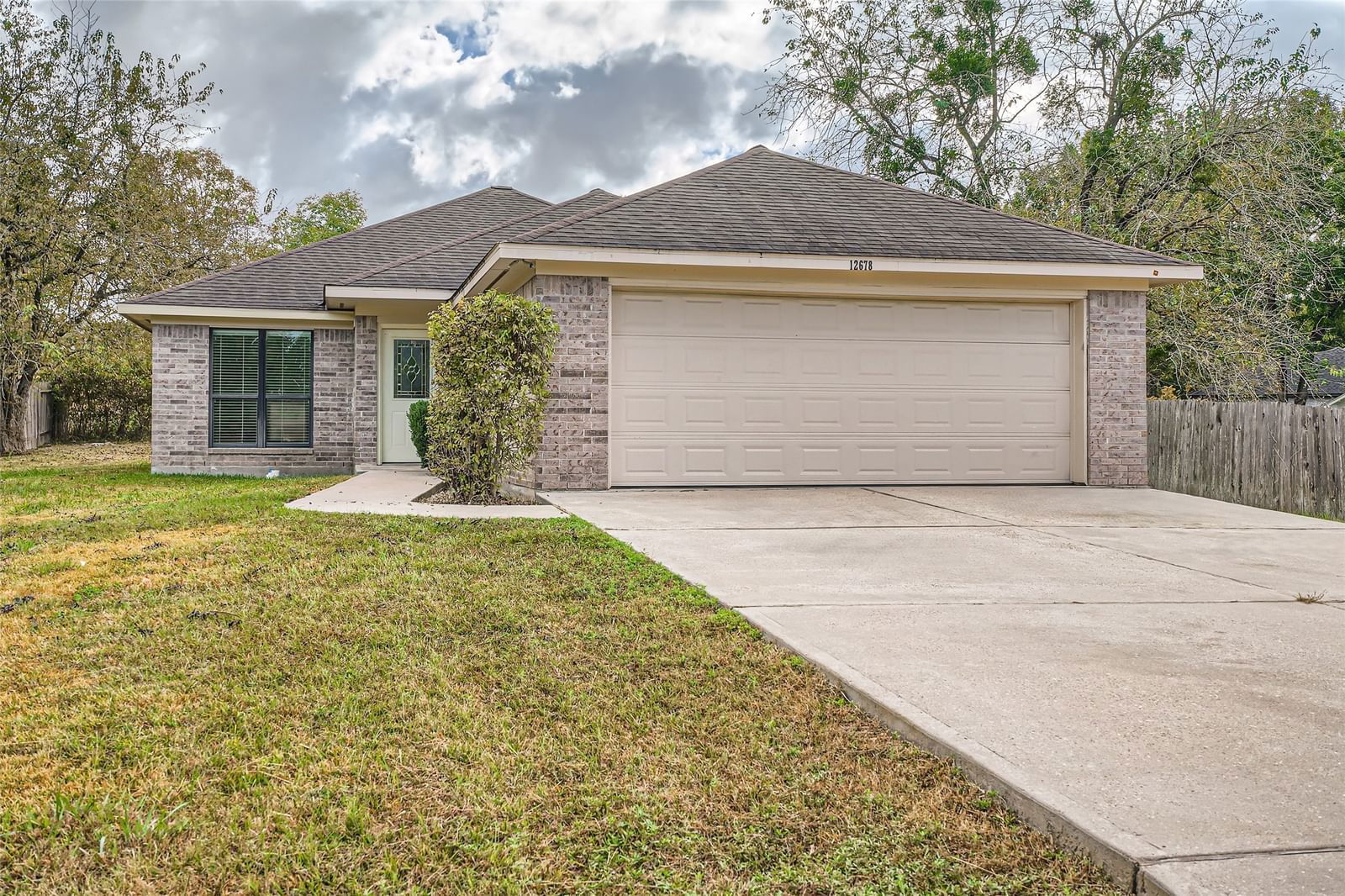 Real estate property located at 12678 Lake Conroe Hills, Montgomery, Lake Conroe Hills 01, Willis, TX, US