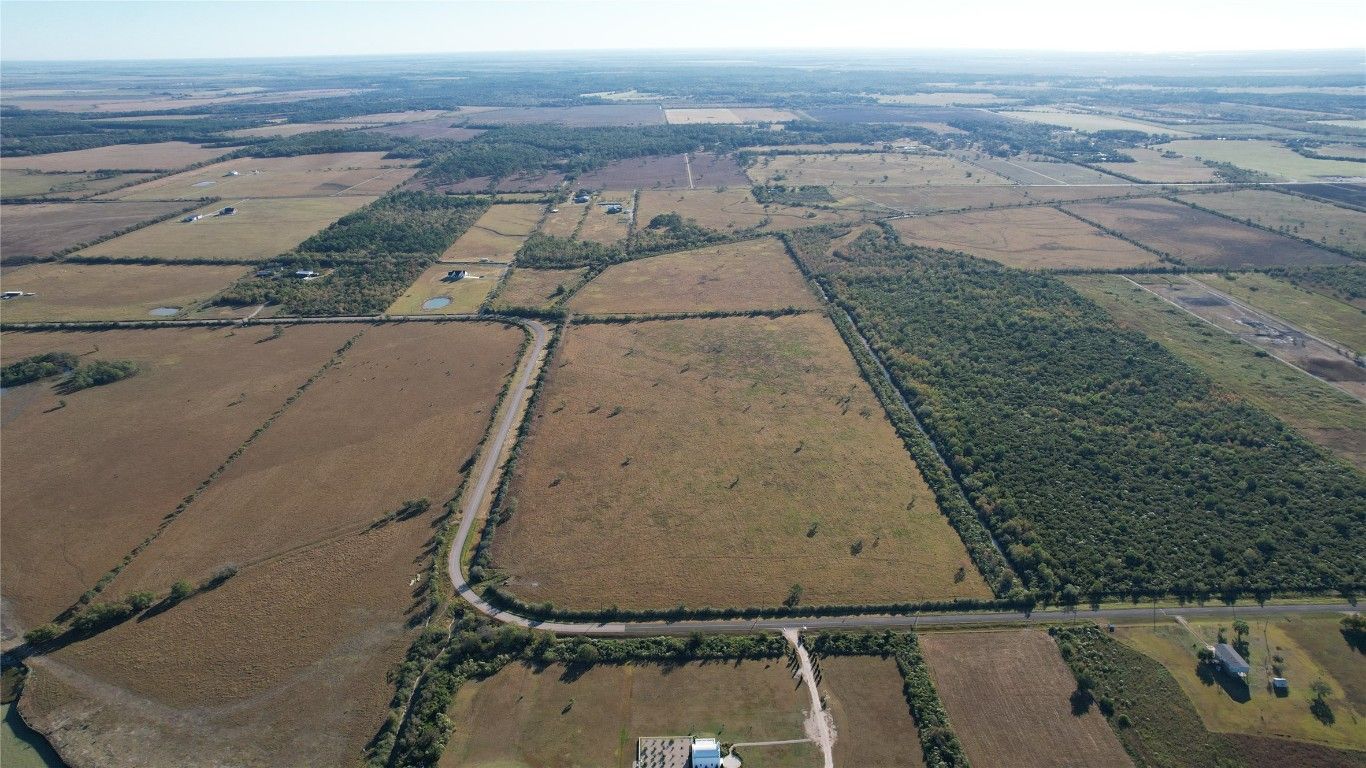 Real estate property located at 6558 Eagle Rd, Chambers, Earl A Wheeler Sub, Anahuac, TX, US