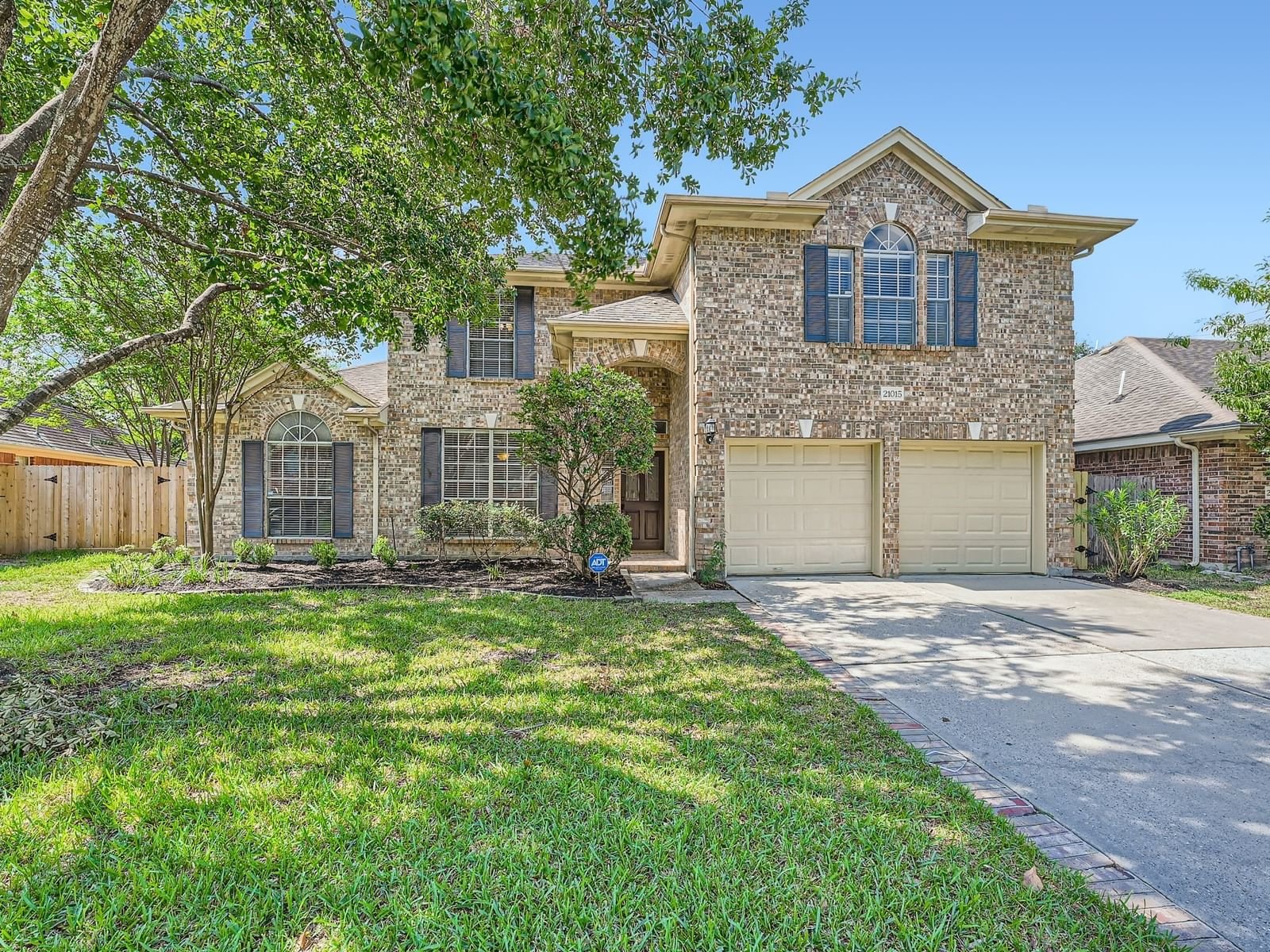 Real estate property located at 21015 La Arbre, Harris, Normandy Forest, Spring, TX, US