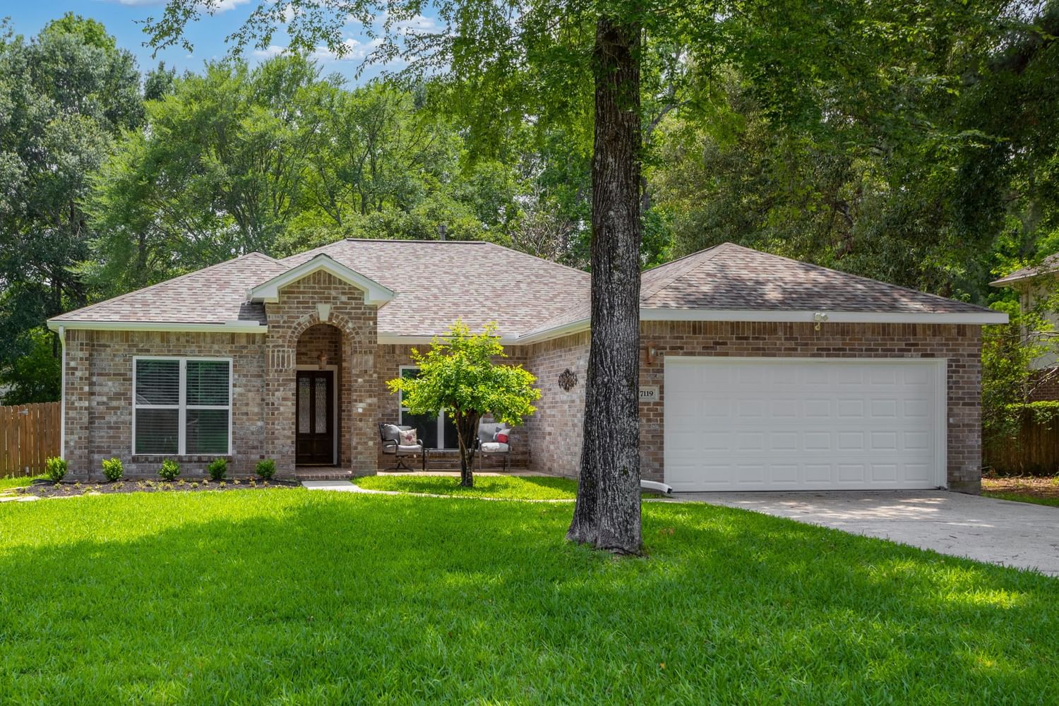 Real estate property located at 7119 Dillon, Montgomery, Woodland Oaks, Magnolia, TX, US