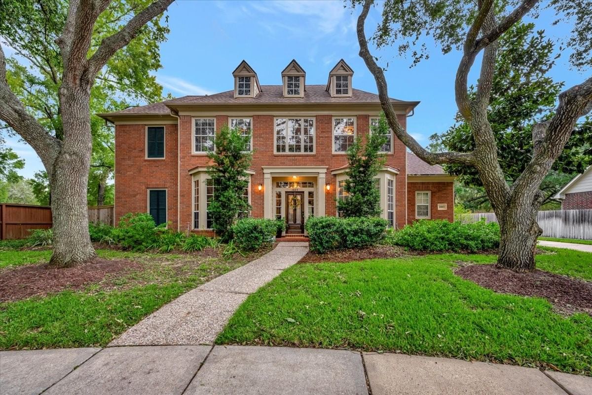 Real estate property located at 1803 Orchard Country, Harris, Bay Oaks Sec 03, Houston, TX, US