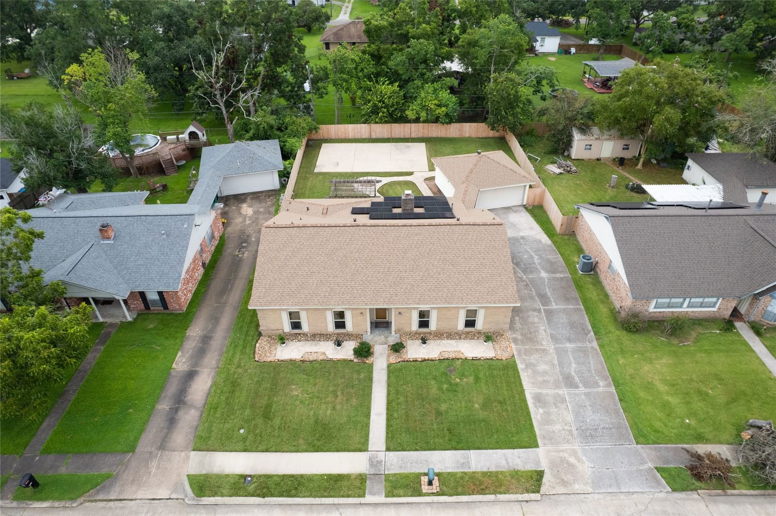 Real estate property located at 2401 Mockingbird St, Harris, Flamenco, Baytown, TX, US