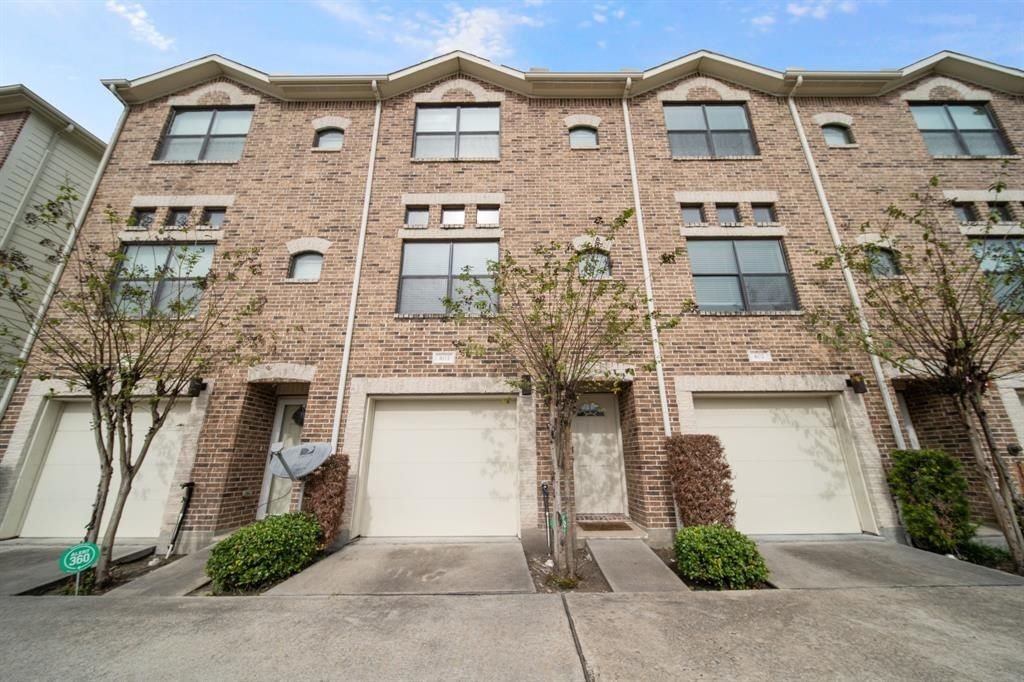Real estate property located at 7650 Springhill #403, Harris, Rolgom Place Twnhse Condos, Houston, TX, US