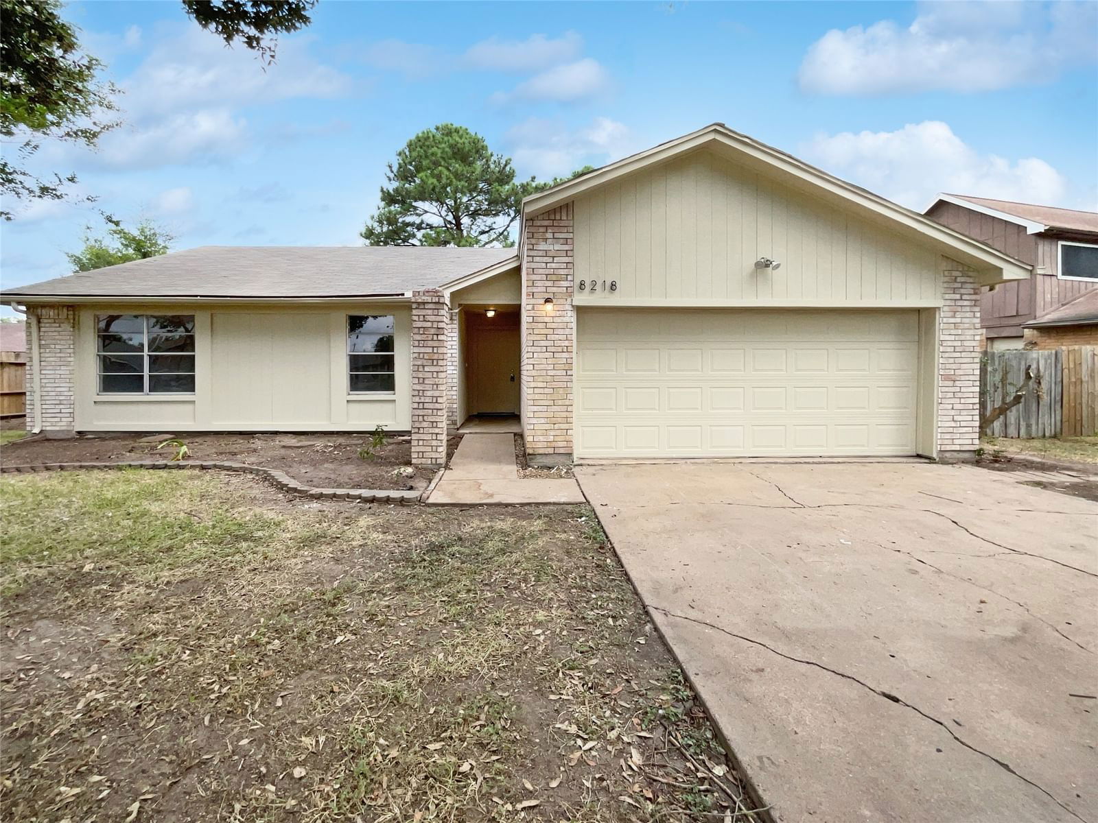 Real estate property located at 8218 Quail Hills, Fort Bend, Quail Run Sec 2, Houston, TX, US