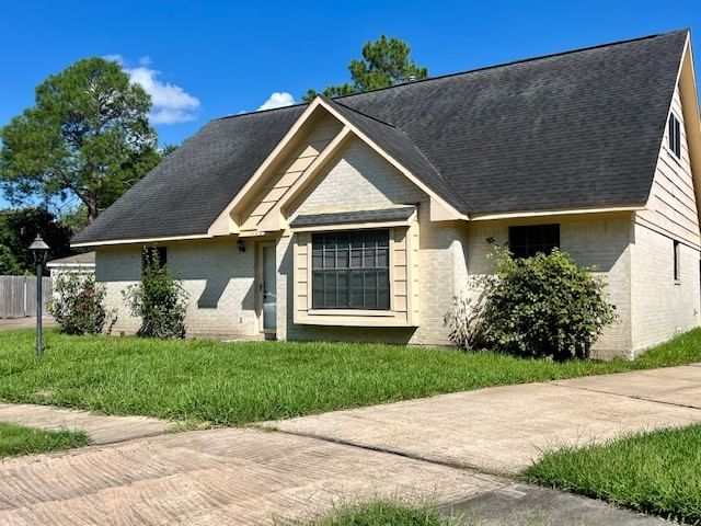 Real estate property located at 3102 Indian Wells, Fort Bend, Thunderbird North, Missouri City, TX, US