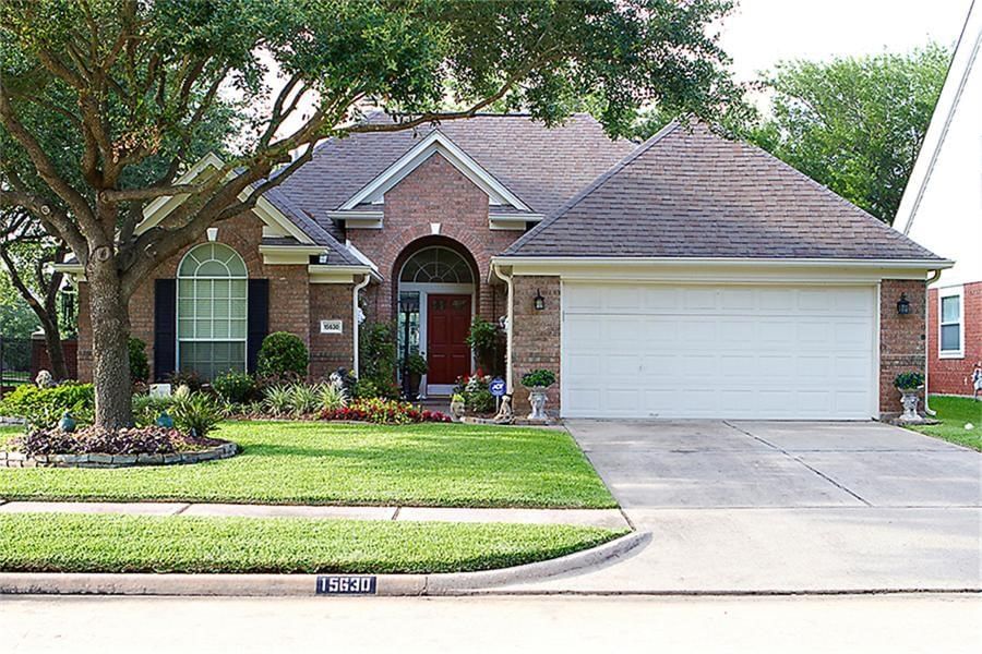 Real estate property located at 15630 Brookwood Lake, Fort Bend, Village Of Oak Lake Sec 3, Sugar Land, TX, US