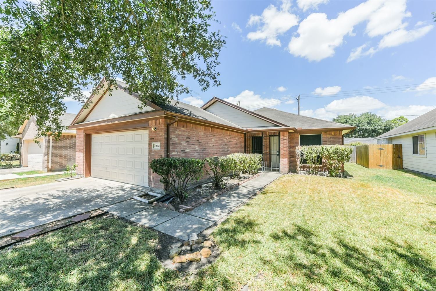 Real estate property located at 4203 Heritage Trail, Harris, Houston, TX, US