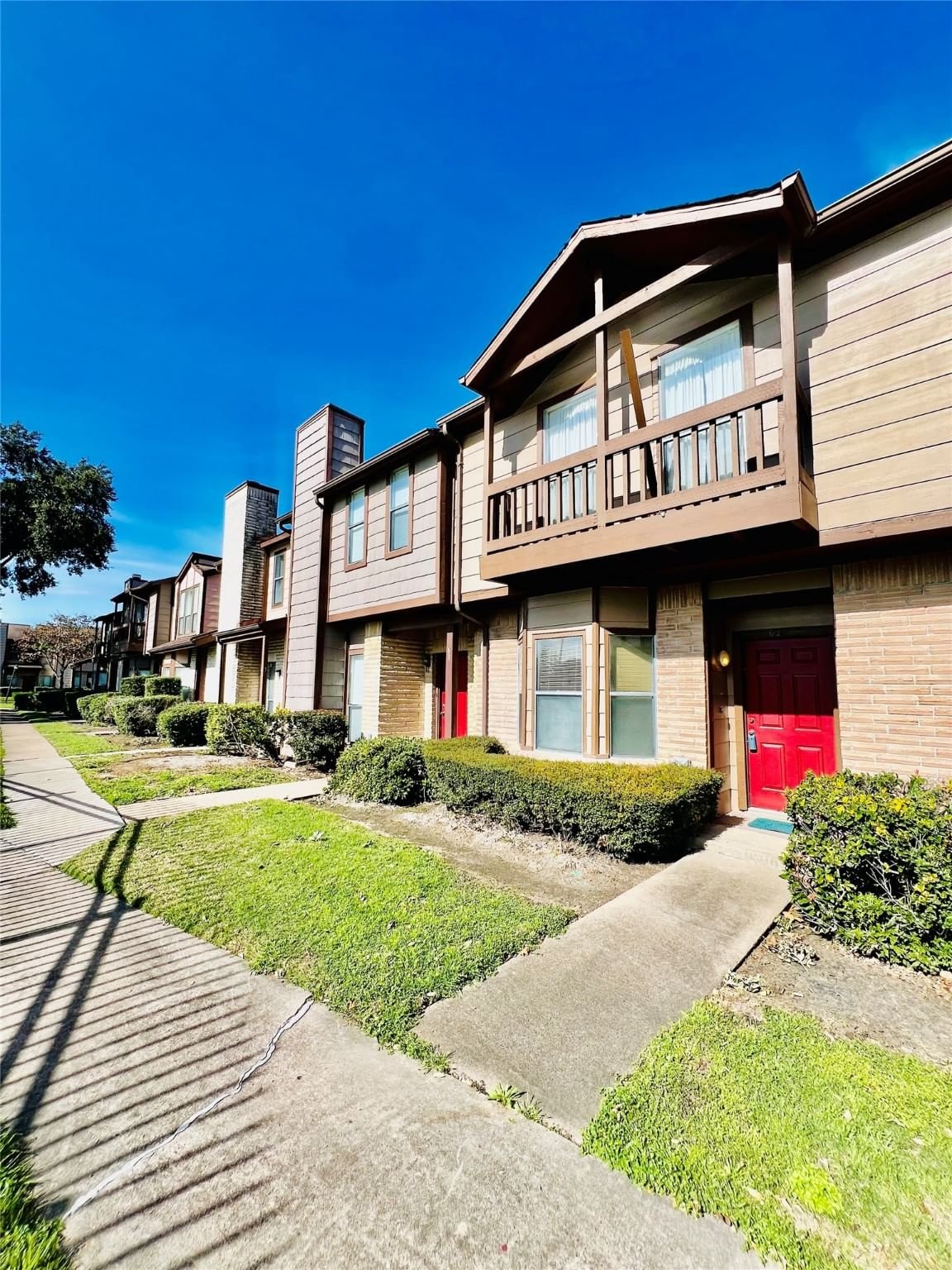 Real estate property located at 12400 Brookglade #63, Harris, New Leaf Place Sec 01, Houston, TX, US