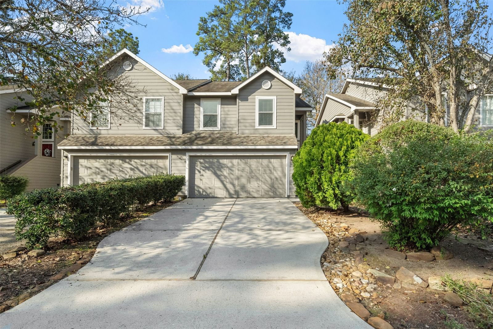 Real estate property located at 131 Villa Oaks, Montgomery, Wdlnds Village Alden Br 52, The Woodlands, TX, US