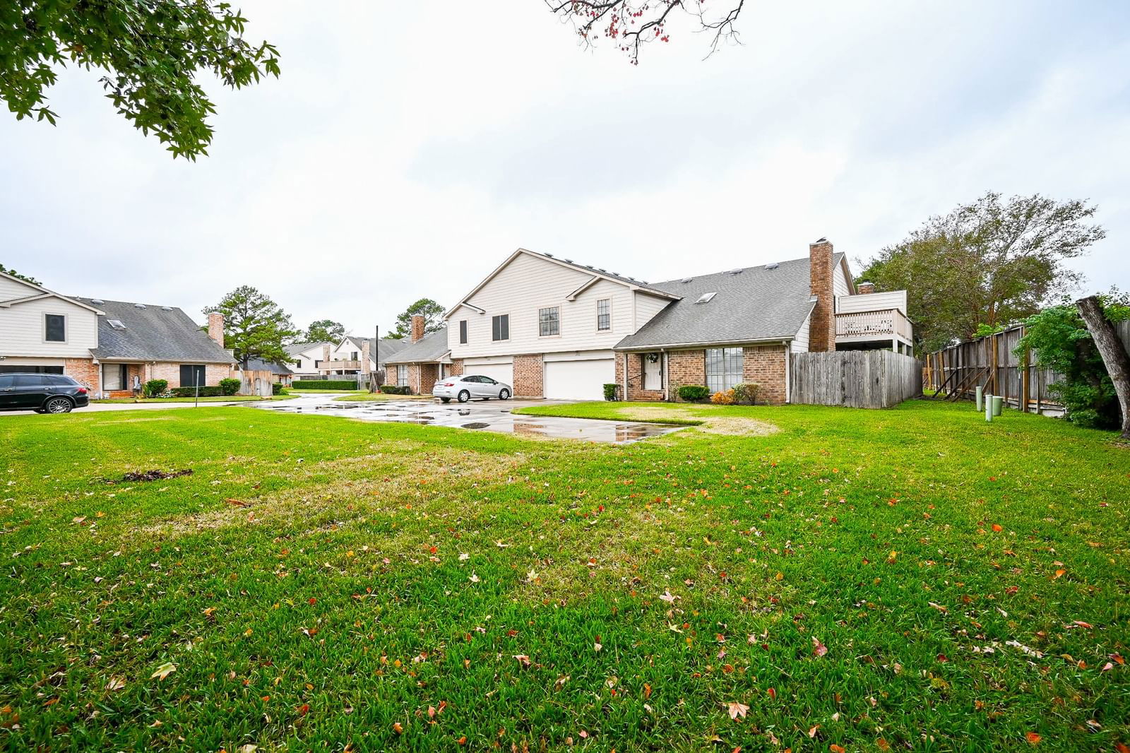 Real estate property located at 16908 Timberwork, Harris, Champion Pines Condo 27th Supp, Spring, TX, US