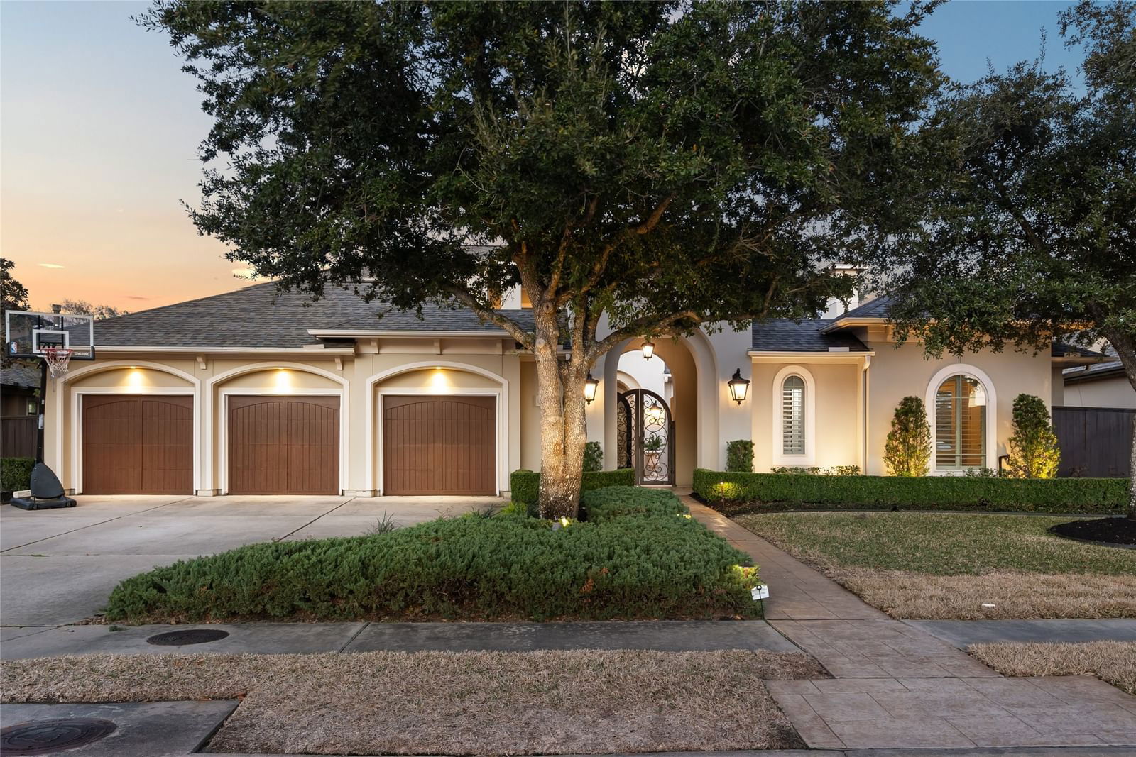 Real estate property located at 819 Windsor Woods, Fort Bend, Woodcreek Reserve, Katy, TX, US