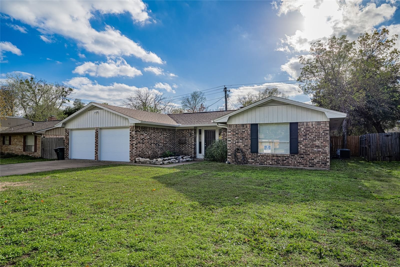 Real estate property located at 1804 Laura, Brazos, Southwood Ph 20, College Station, TX, US