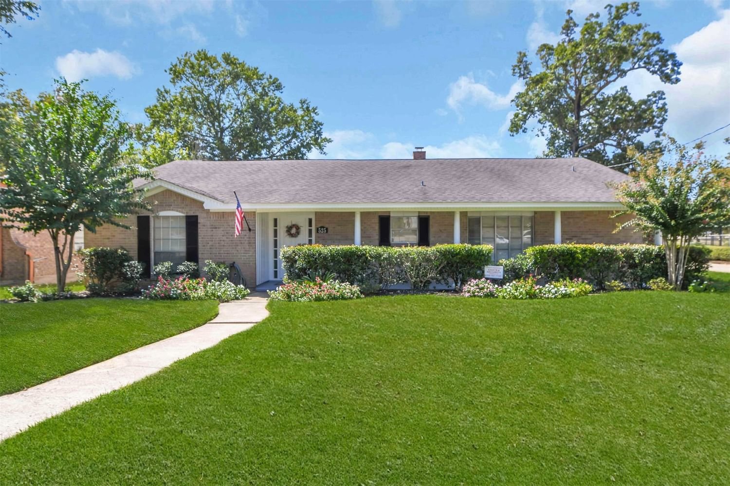 Real estate property located at 525 Lake Dr, Polk, Lakeside Village, Livingston, TX, US