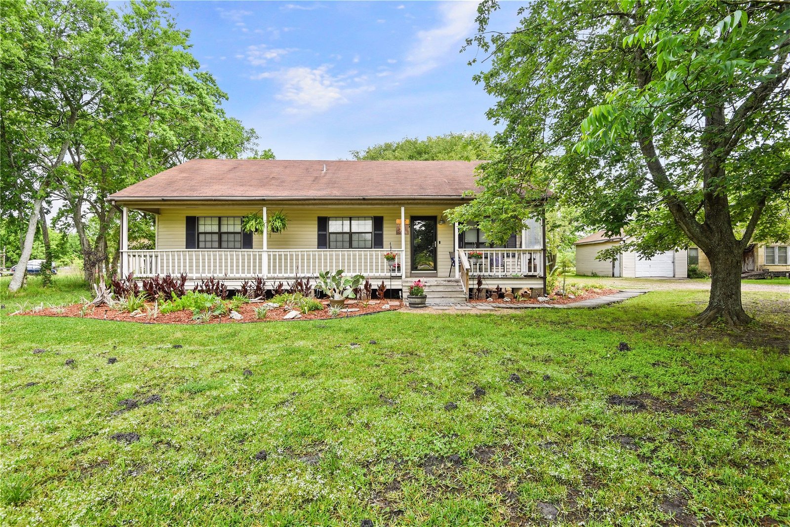 Real estate property located at 1515 Archer, Harris, Baytown, TX, US