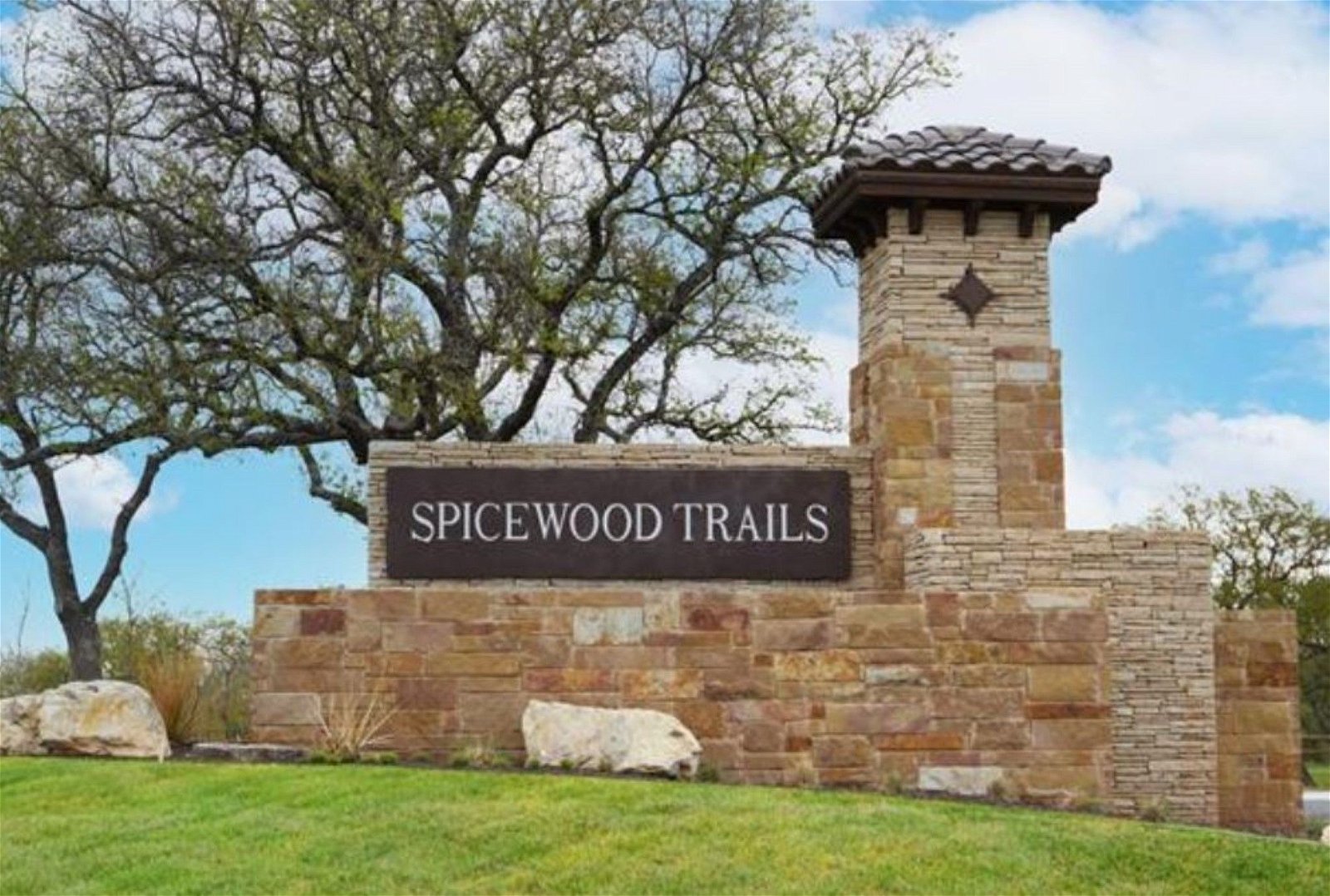 Real estate property located at 208 Spicewood Trail, Burnet, Spicewood, TX, US