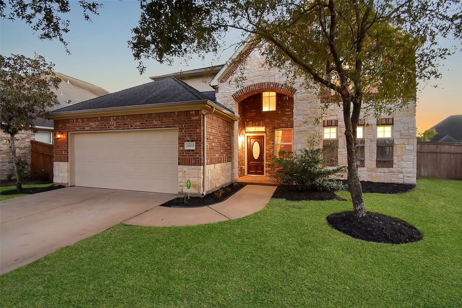 Real estate property located at 28015 Silverstream, Fort Bend, Creekside At Cross Creek Ranch Sec 2, Fulshear, TX, US