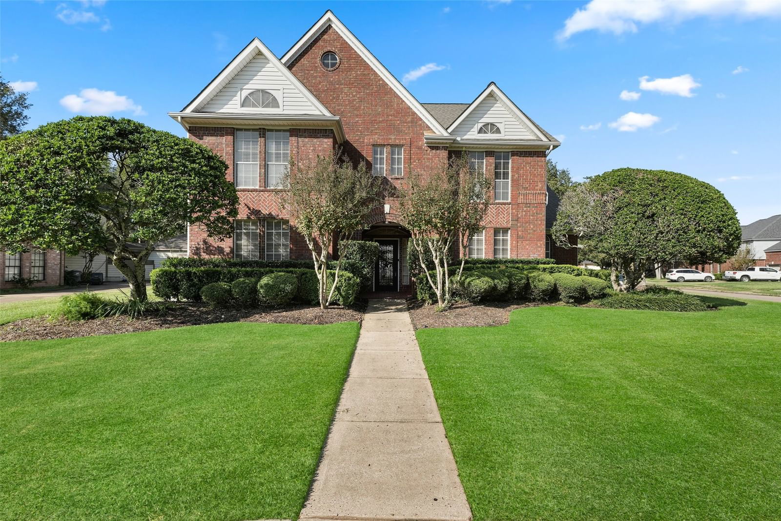 Real estate property located at 2215 Enchanted Path, Fort Bend, Pecan Grove Plantation, Richmond, TX, US