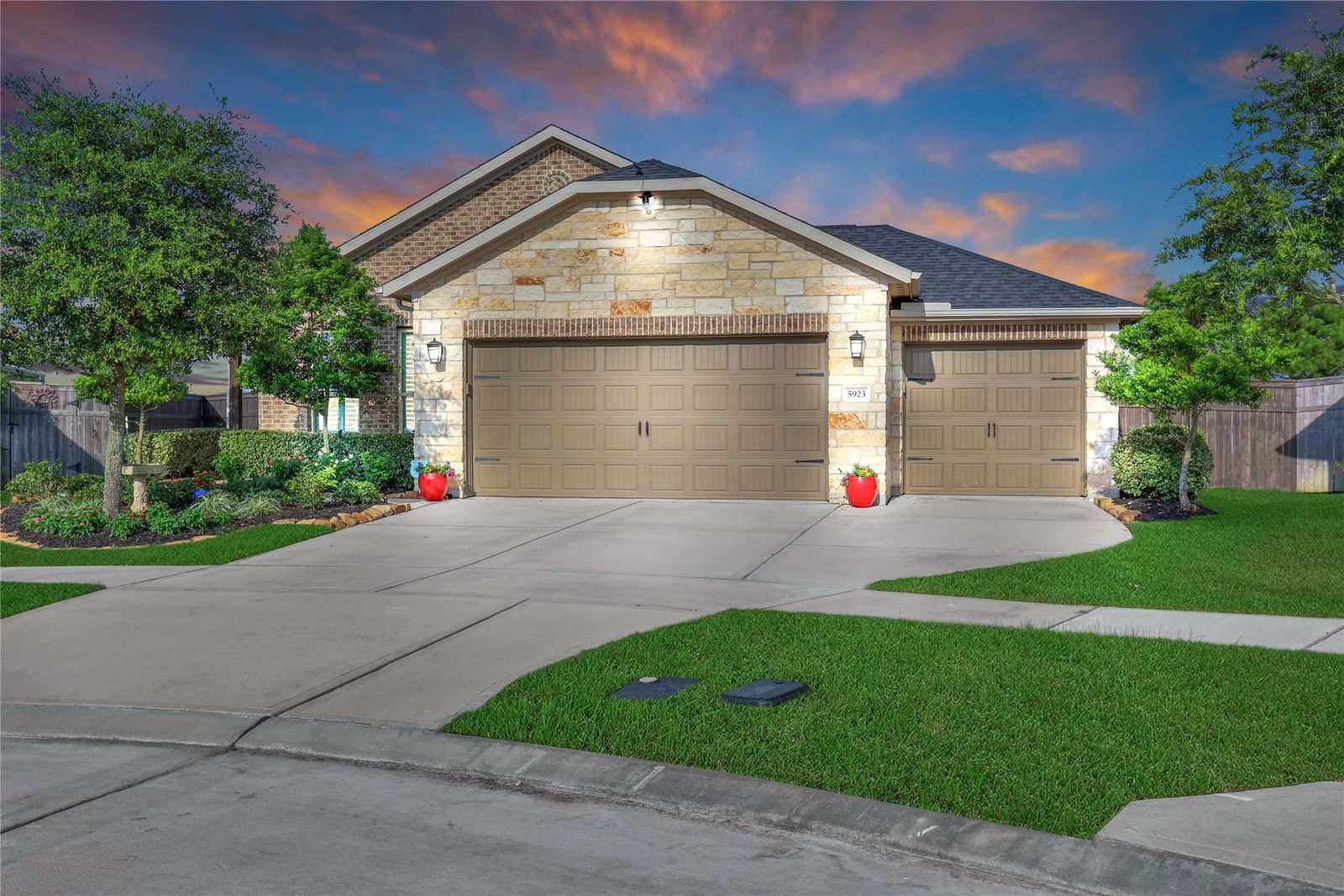 Real estate property located at 5923 Winding Terrace, Fort Bend, Bonterra At Cross Creek Ranch, Fulshear, TX, US