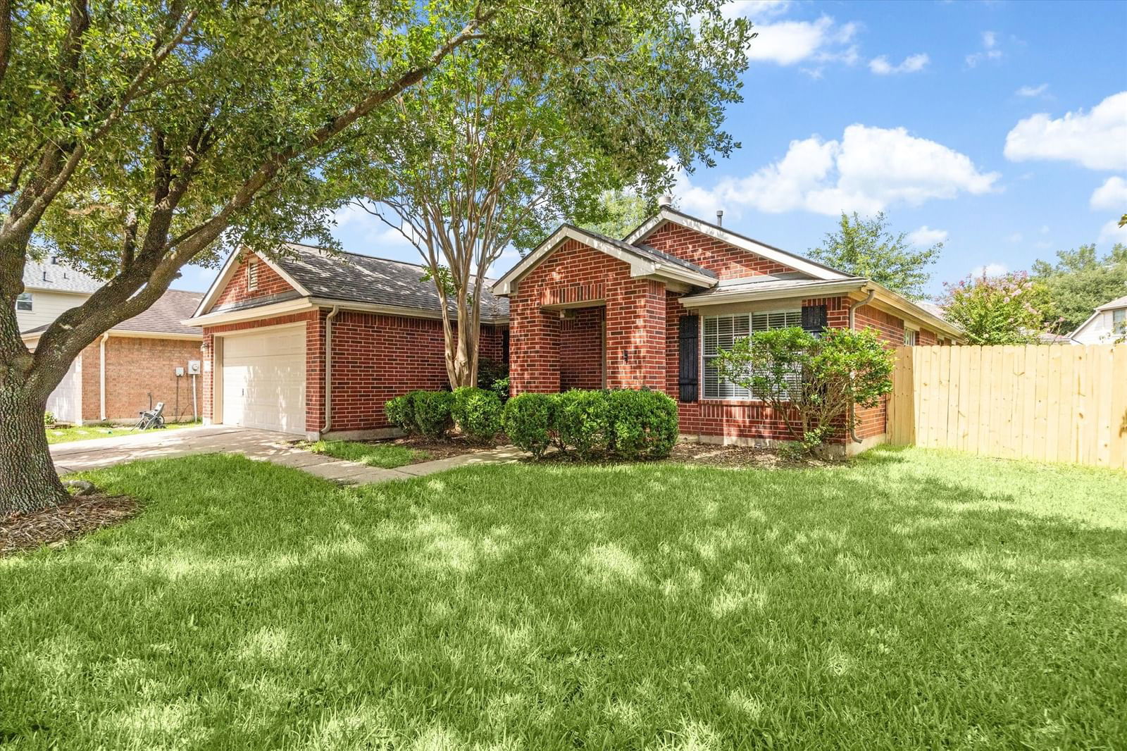 Real estate property located at 1810 Chessgate, Harris, Oak Park Trails, Katy, TX, US