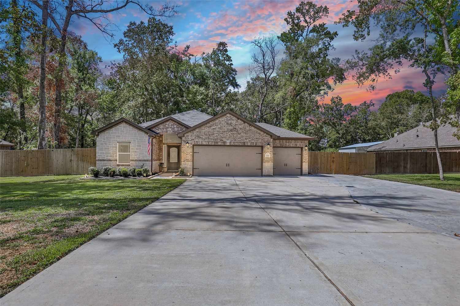Real estate property located at 314 County Road 6604, Liberty, Dayton, TX, US