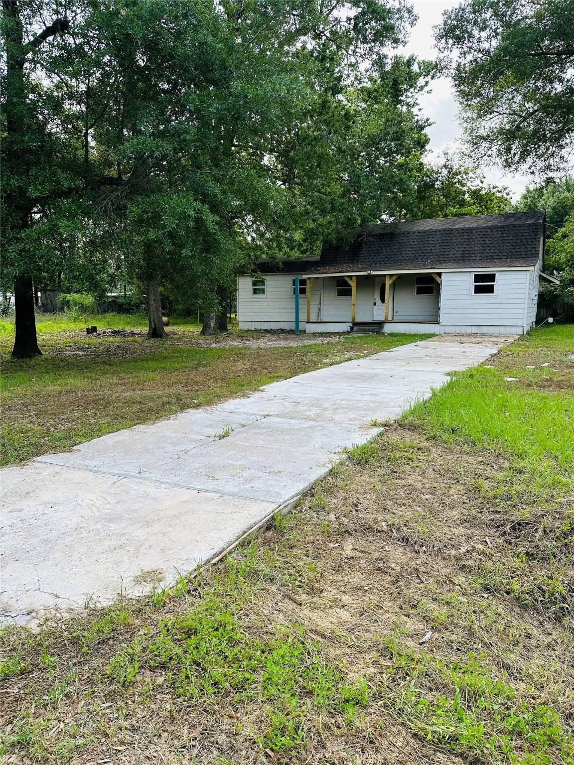 Real estate property located at 328 Sherwood, Polk, Shelter Cove Sec 3, Livingston, TX, US
