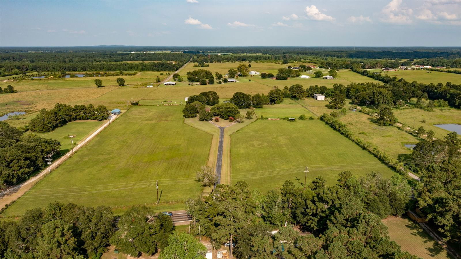 Real estate property located at 20388 Highway 321, Liberty, J West, Cleveland, TX, US