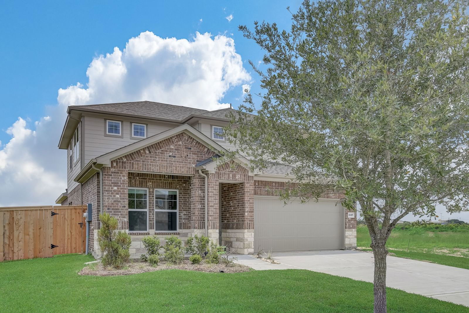 Real estate property located at 8326 Valburn, Fort Bend, Creekside Farms, Richmond, TX, US