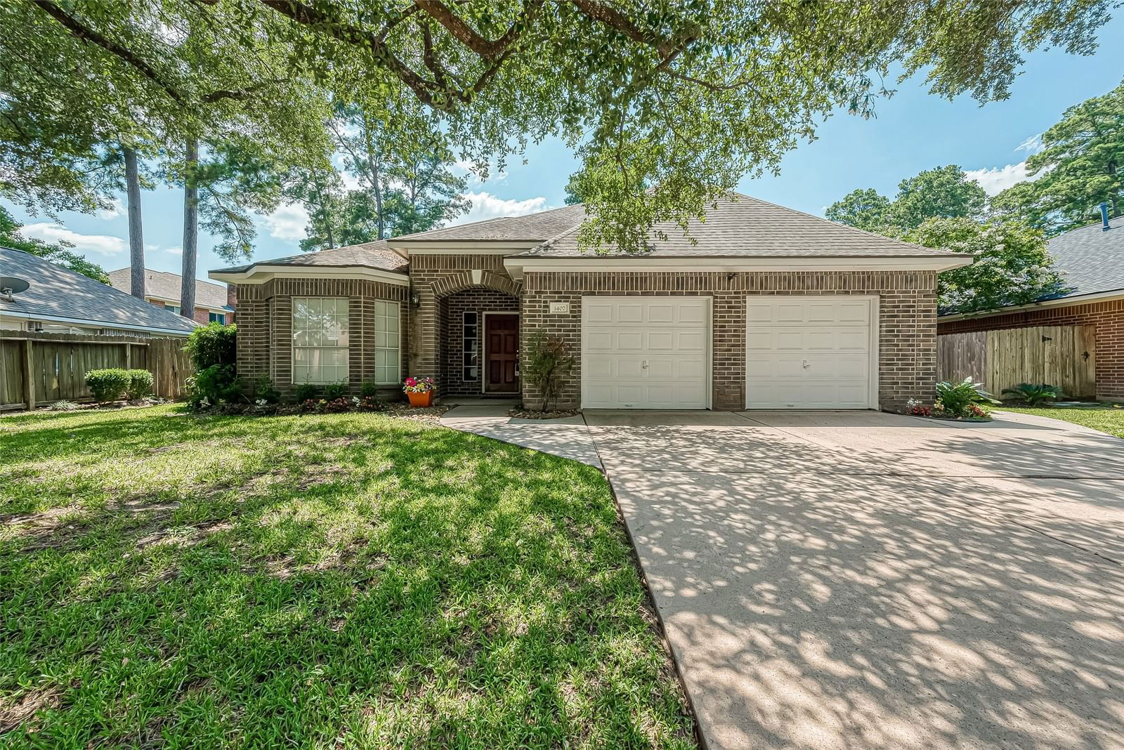 Real estate property located at 1407 Green Tree, Harris, Spring Forest Estates Sec 01, Tomball, TX, US