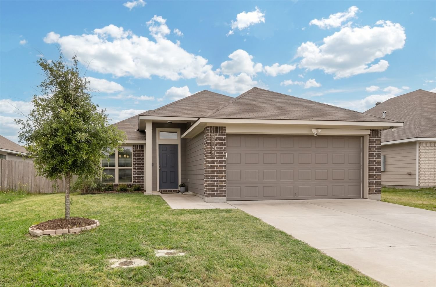 Real estate property located at 2729 Porters, Brazos, Porter's Meadow Ph II, Bryan, TX, US