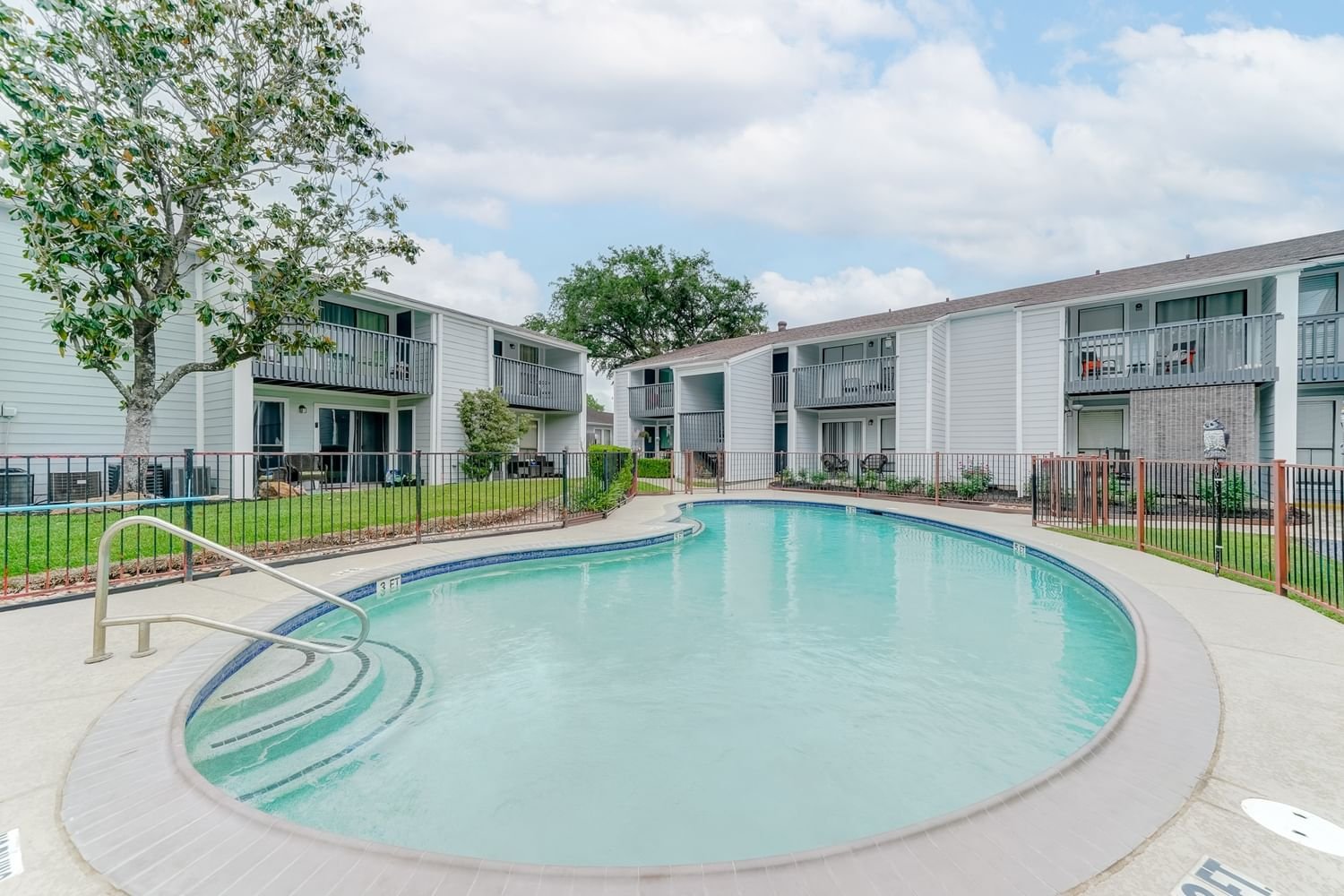 Real estate property located at 13151 Walden #133, Montgomery, Inverness Condo, Montgomery, TX, US
