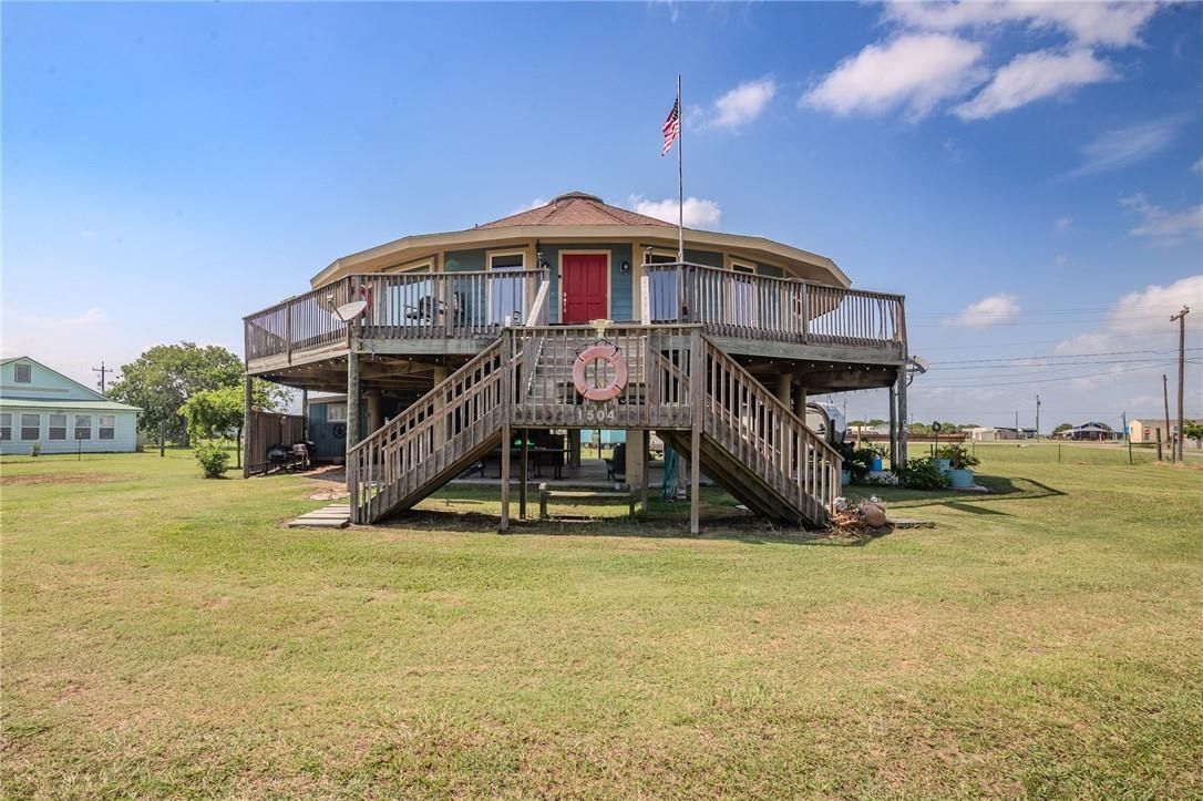 Real estate property located at 1504 Saint Louis, Calhoun, Seadrift Townsite, Seadrift, TX, US