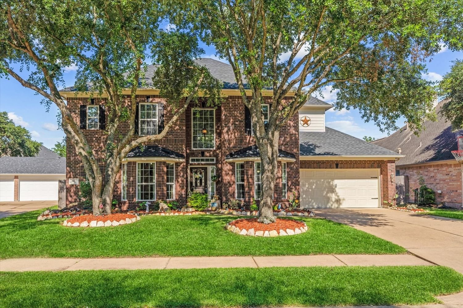 Real estate property located at 7922 Fall Hollow, Harris, Westbrook Lakes Sec 1, Houston, TX, US