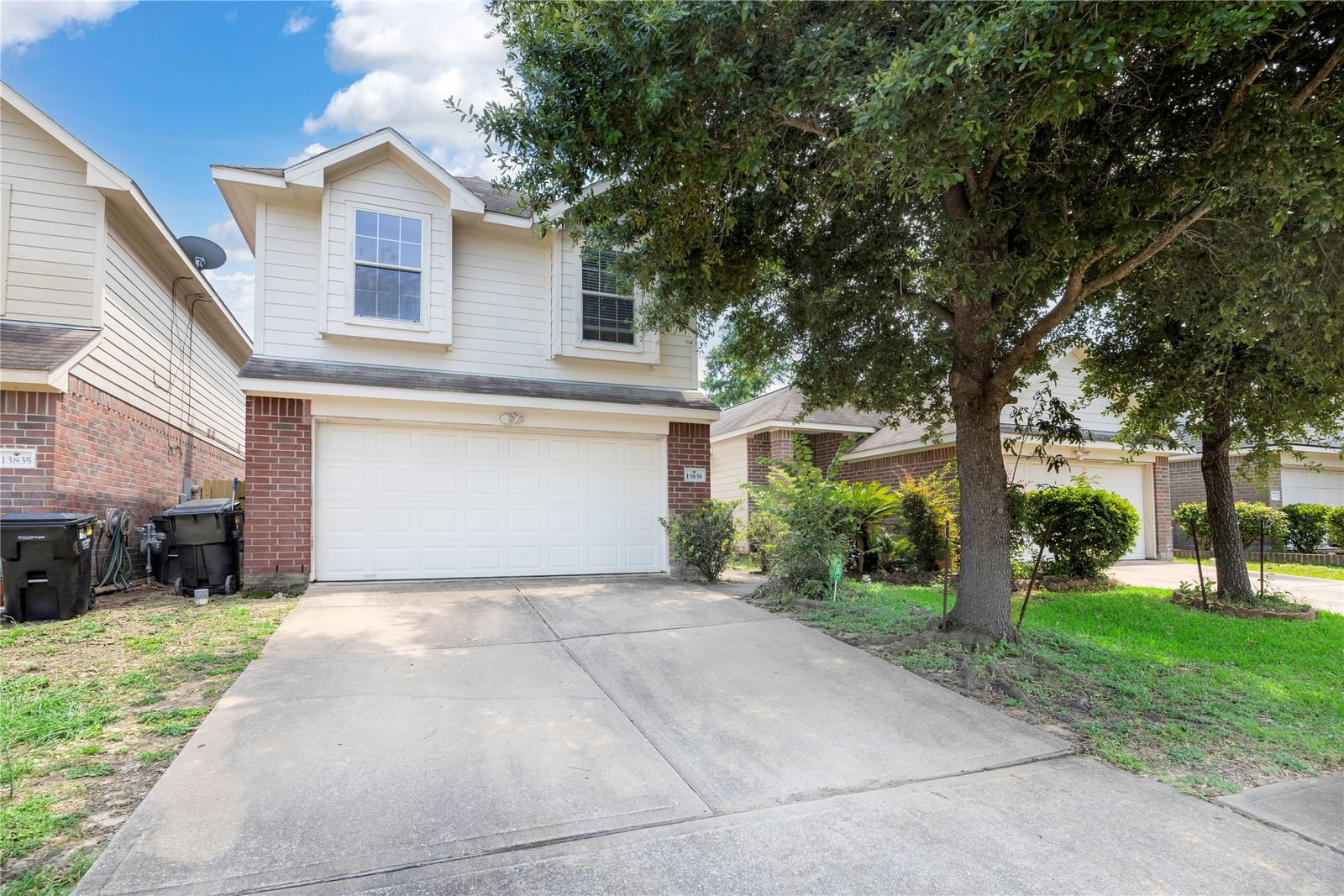 Real estate property located at 13839 Maximos, Harris, Lakes/Bellaire Sec 2, Houston, TX, US